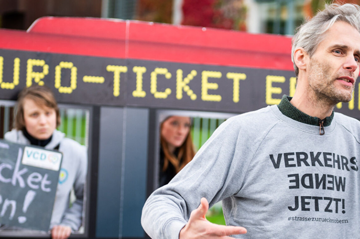 VCD Foto zur Petition 49 Euro Ticket