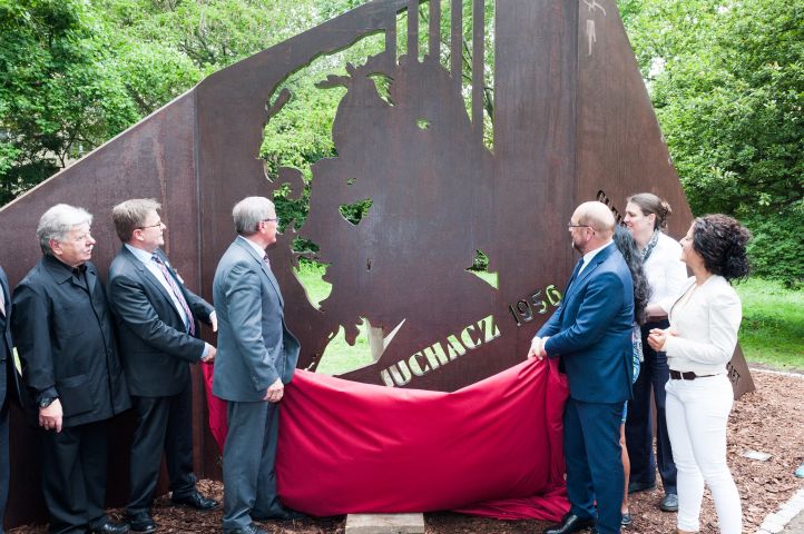 Foto Enthüllung Juchacz-Denkmal in Berlin.