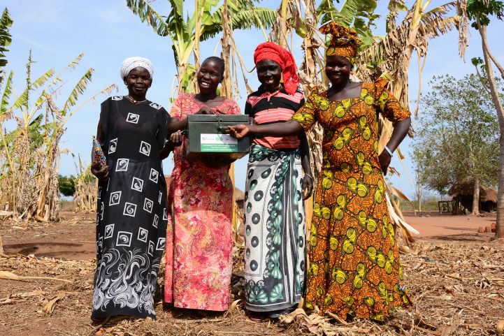 Die Frauen organisieren sich in Spar und Kreditvereinen_Foto_ AWO International_Uganda.JPG